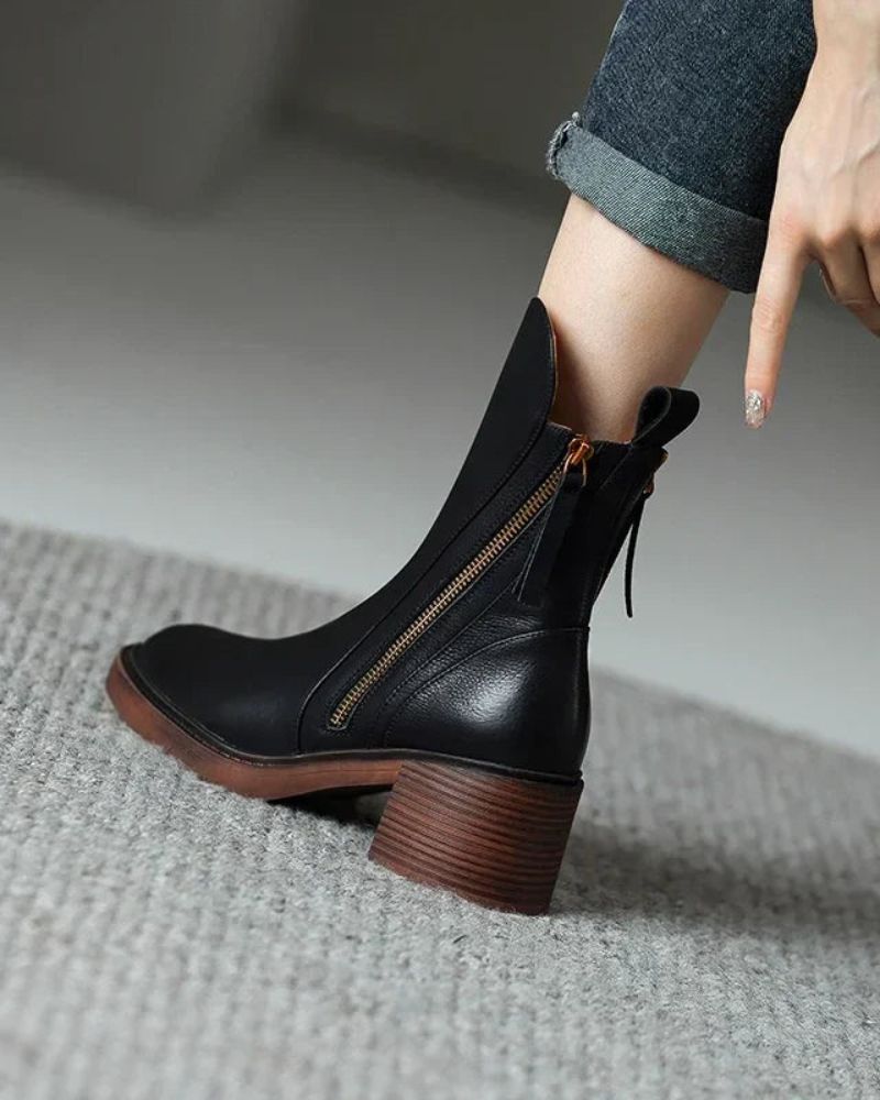 Manera| Botines de cuero