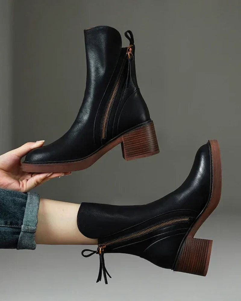 Manera| Botines de cuero