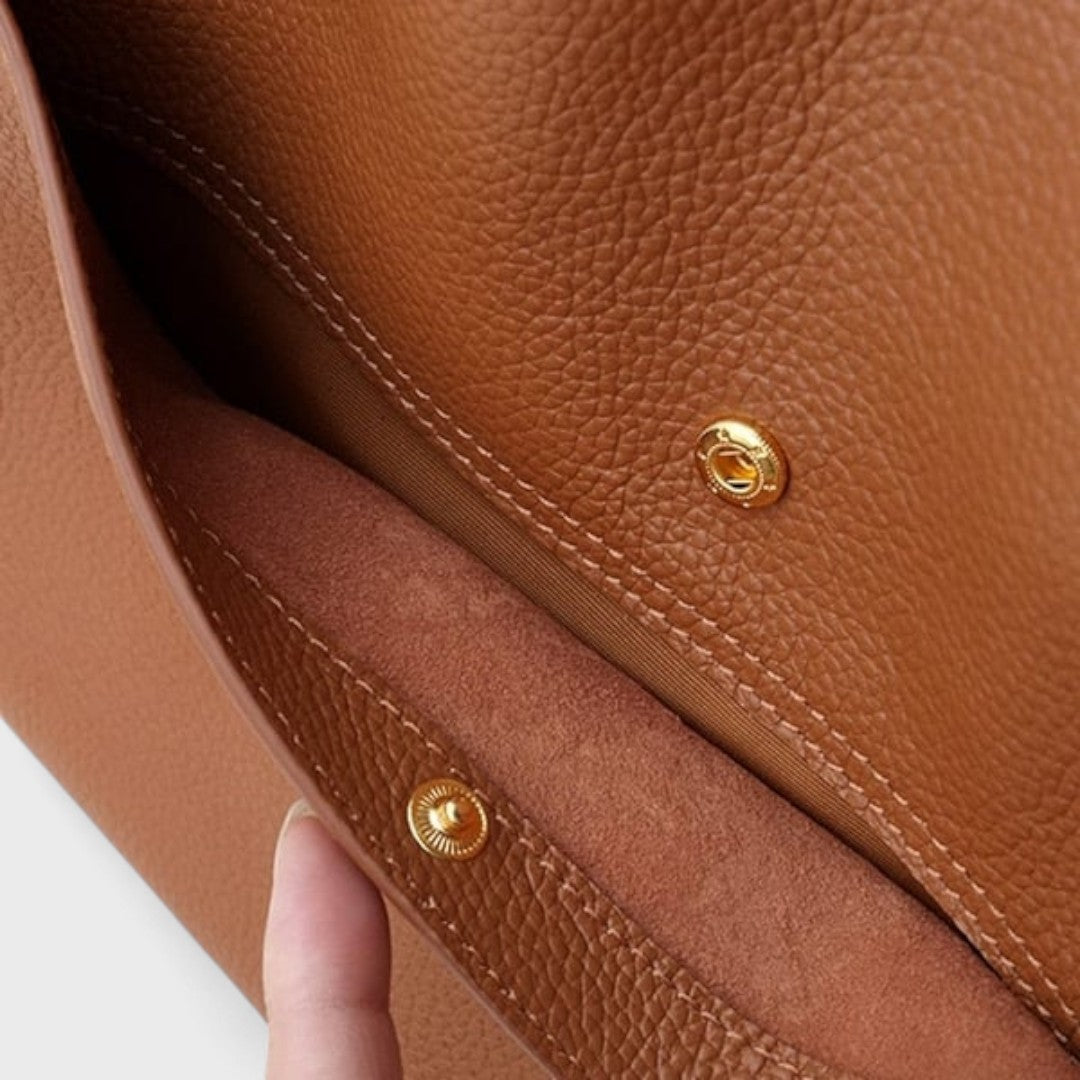 Manera |  Bolso bandolera elegante y atemporal