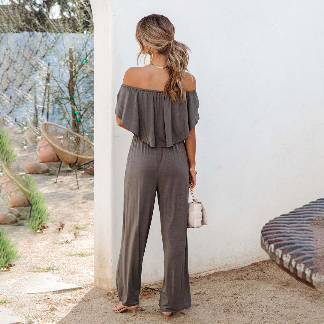 Manera - Elegante Off-Shoulder Jumpsuit